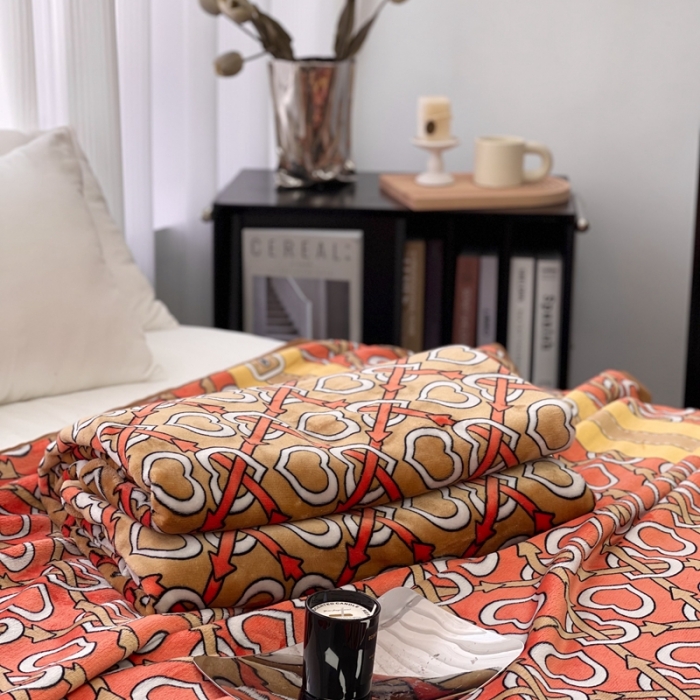 91家纺网 家纺一手货源 找家纺 缔缦 22新款More design AB版复合毛毯 苏黎世