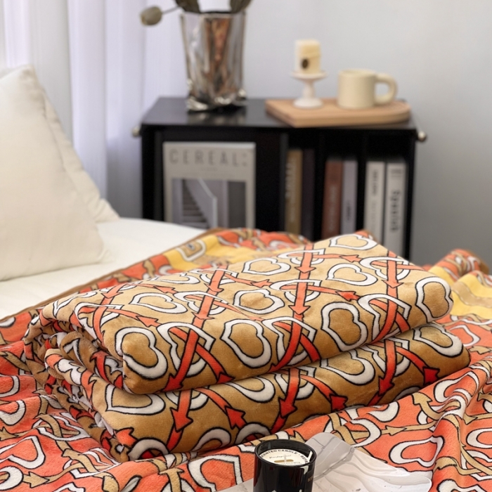 91家纺网 家纺一手货源 找家纺 缔缦 22新款More design AB版复合毛毯 苏黎世