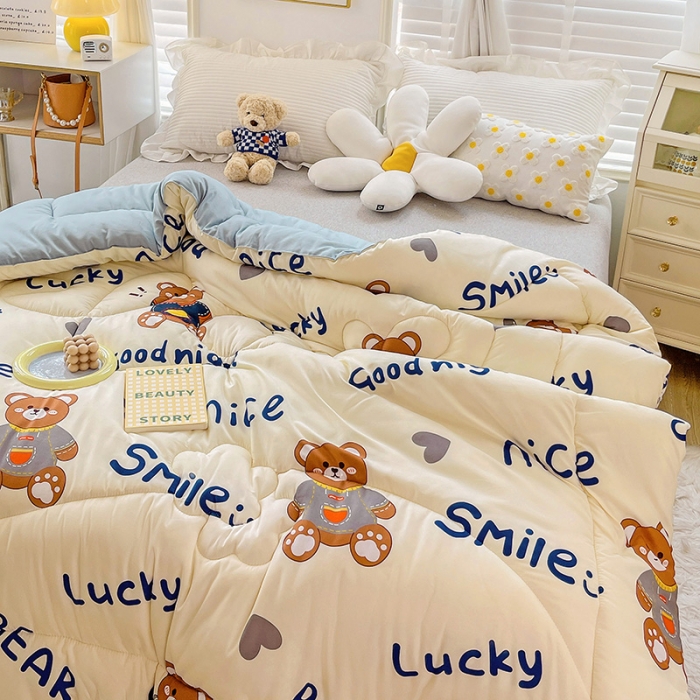 91家纺网 家纺一手货源 找家纺 2022新款直播爆款水洗棉印花小花边春秋被冬被 超酷熊