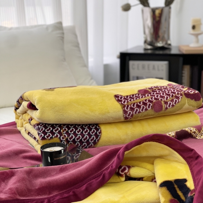 91家纺网 家纺一手货源 找家纺 缔缦 22新款More design AB版复合毛毯 瓦卡斯