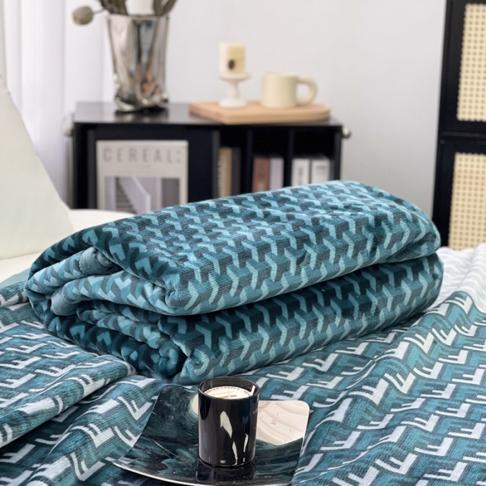 91家纺网 家纺一手货源 找家纺 缔缦 22新款More design AB版复合毛毯 希尔达