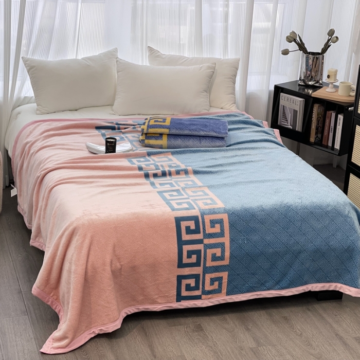 91家纺网 家纺一手货源 找家纺 缔缦 22新款More design AB版复合毛毯 希梵