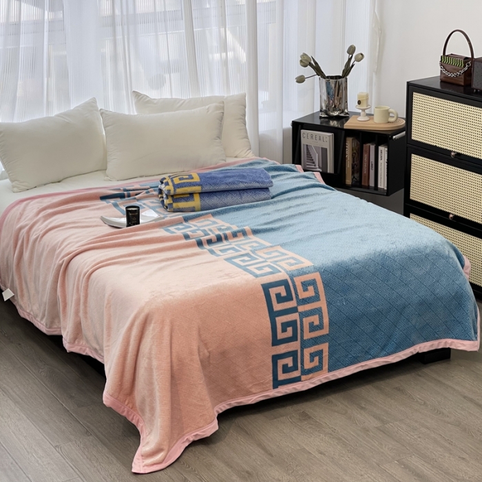 91家纺网 家纺一手货源 找家纺 缔缦 22新款More design AB版复合毛毯 希梵