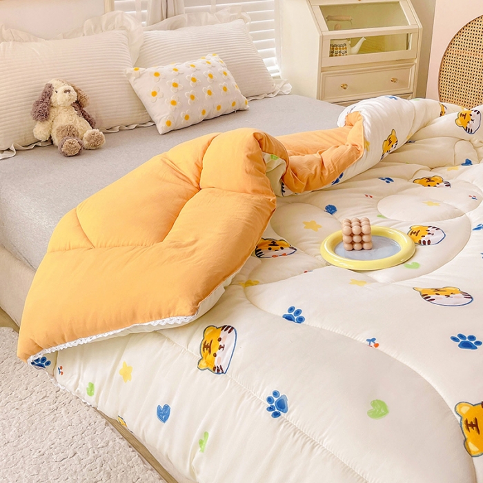 91家纺网 家纺一手货源 找家纺 2022新款直播爆款水洗棉印花小花边春秋被冬被 小老虎