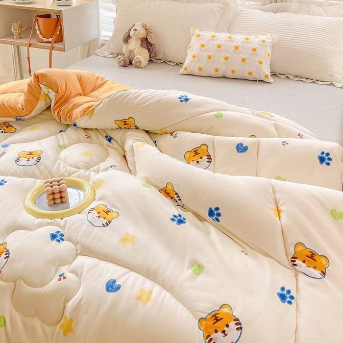 91家纺网 家纺一手货源 找家纺 2022新款直播爆款水洗棉印花小花边春秋被冬被 小老虎