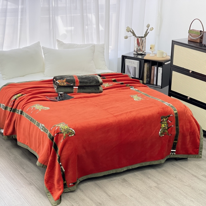 91家纺网 家纺一手货源 找家纺 缔缦 22新款More design AB版复合毛毯 以梦为马