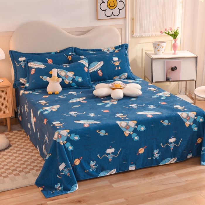 91家纺网 家纺一手货源 找家纺 甜之梦家纺 2025新款印花牛奶绒单品床单可定制任何尺寸  太空机器人北卡蓝