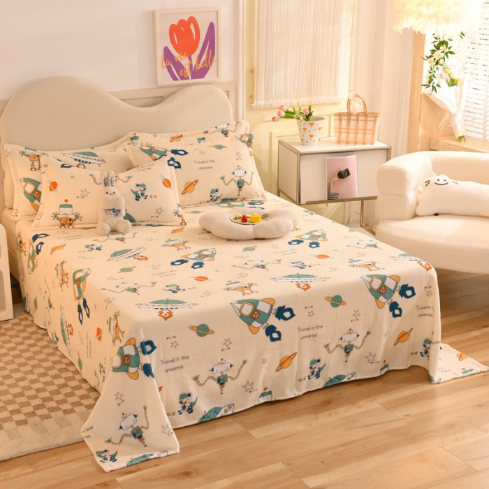 91家纺网 家纺一手货源 找家纺 甜之梦家纺 2025新款印花牛奶绒单品床单可定制任何尺寸 太空机器人米白