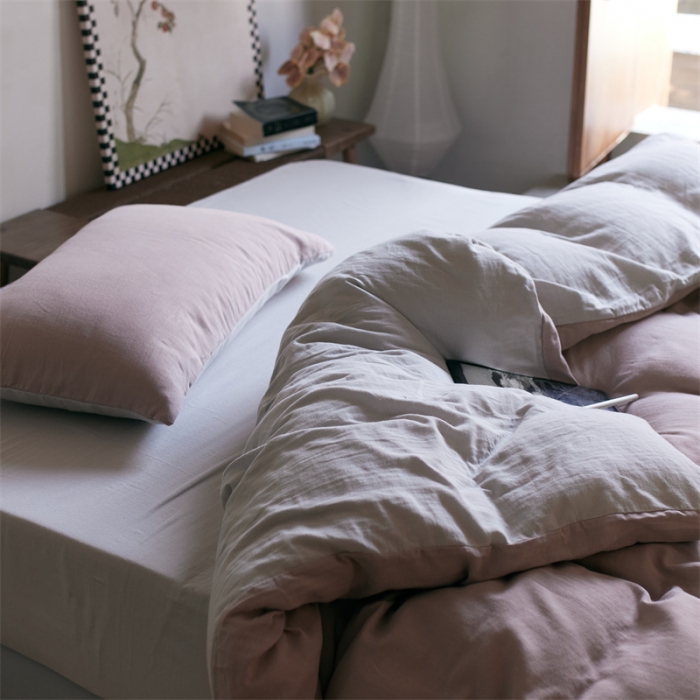 91家纺网 家纺一手货源 找家纺 安莱生活 2022新款全棉双层纱纯色四件套--侘寂风 灰粉