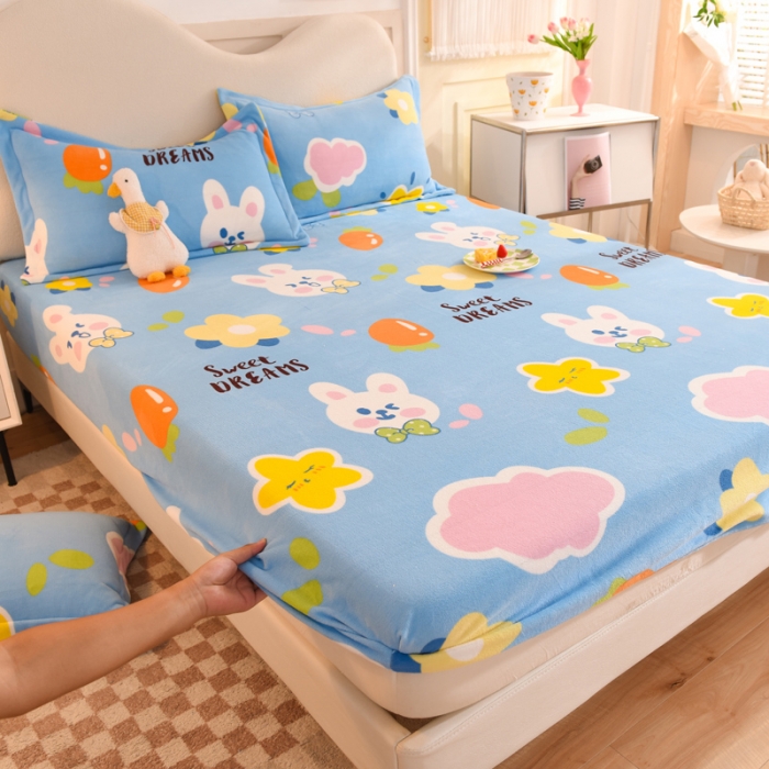 91家纺网 家纺一手货源 找家纺 甜之梦 2025新款印花牛奶绒单品床笠可定制任何尺寸（可接异型缺角） 爱心萌兔