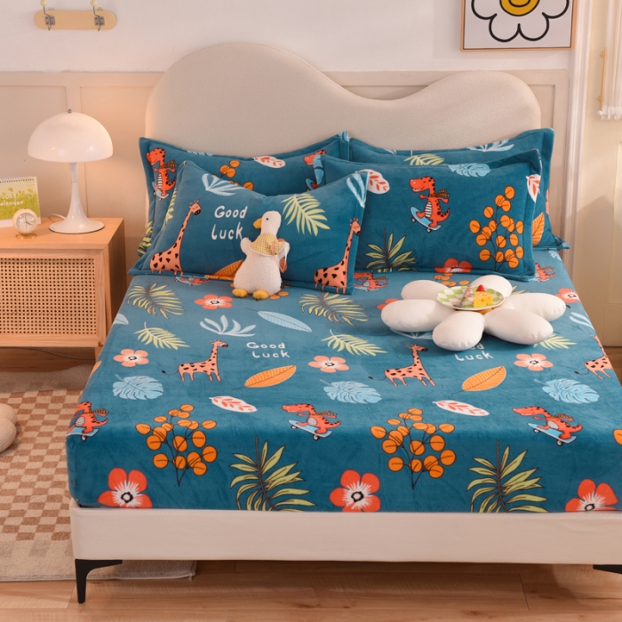 91家纺网 家纺一手货源 找家纺 甜之梦 2025新款印花牛奶绒单品床笠可定制任何尺寸（可接异型缺角）动物乐园