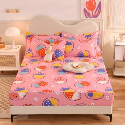 甜之梦 2025新款印花牛奶绒单品床笠（可接异型缺角）  粉红草莓