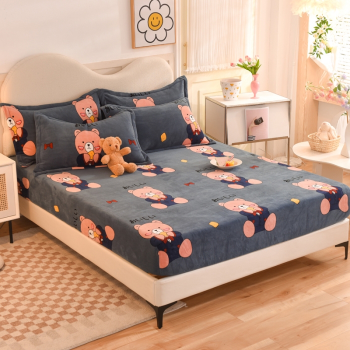 91家纺网 家纺一手货源 找家纺 甜之梦2025新款印花牛奶绒单品床笠可定制任何尺寸（可接异型缺角） 雪花熊