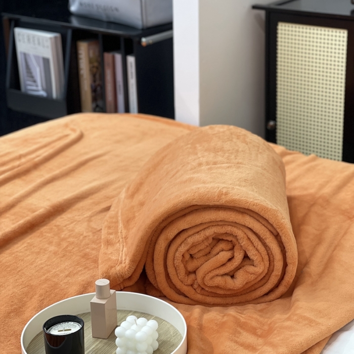 91家纺网 家纺一手货源 找家纺 缔缦 2022新款More design毛毯 丹麦毯 爱马仕橘