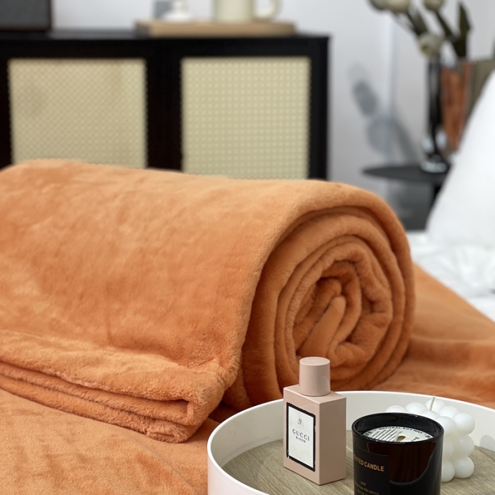 91家纺网 家纺一手货源 找家纺 缔缦 2022新款More design毛毯 丹麦毯 爱马仕橘