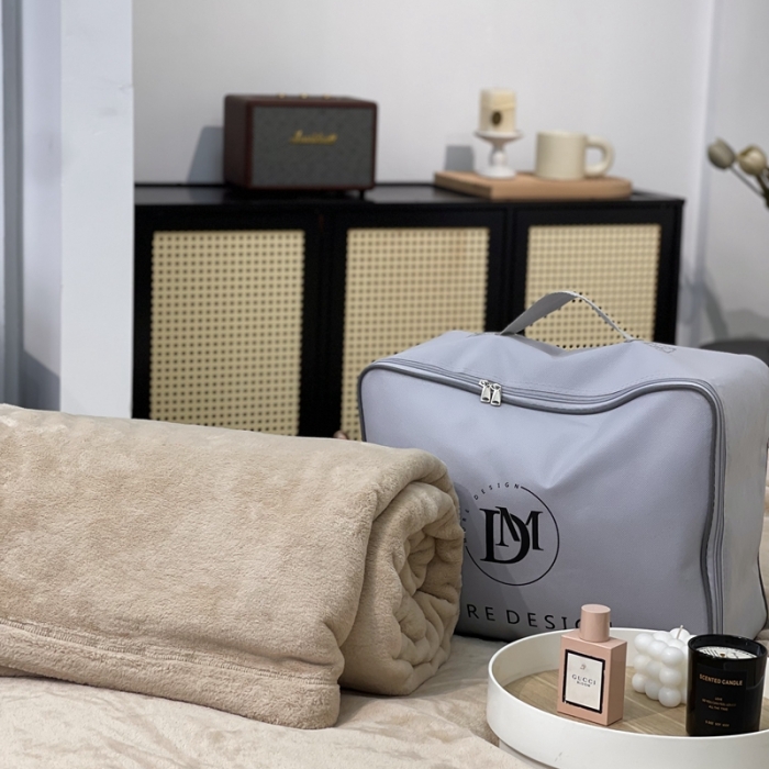 91家纺网 家纺一手货源 找家纺 缔缦 2022新款More design毛毯 丹麦毯 卡其