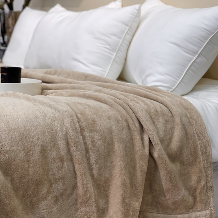 91家纺网 家纺一手货源 找家纺 缔缦 2022新款More design毛毯 丹麦毯 卡其