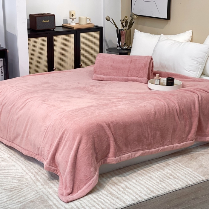 91家纺网 家纺一手货源 找家纺 缔缦 2022新款More design毛毯 丹麦毯 皮粉