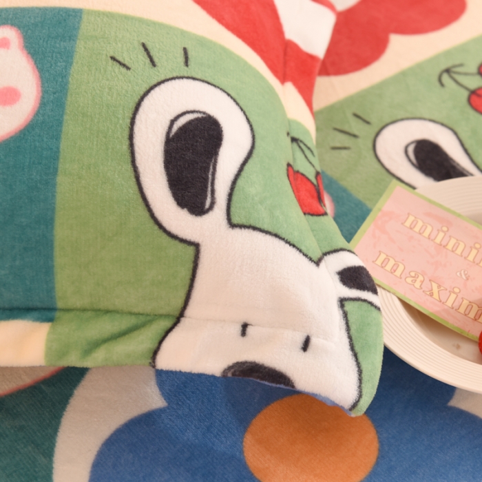 91家纺网 家纺一手货源 找家纺 甜之梦家纺2025新款印花牛奶绒单品枕套 萌宠跳跳