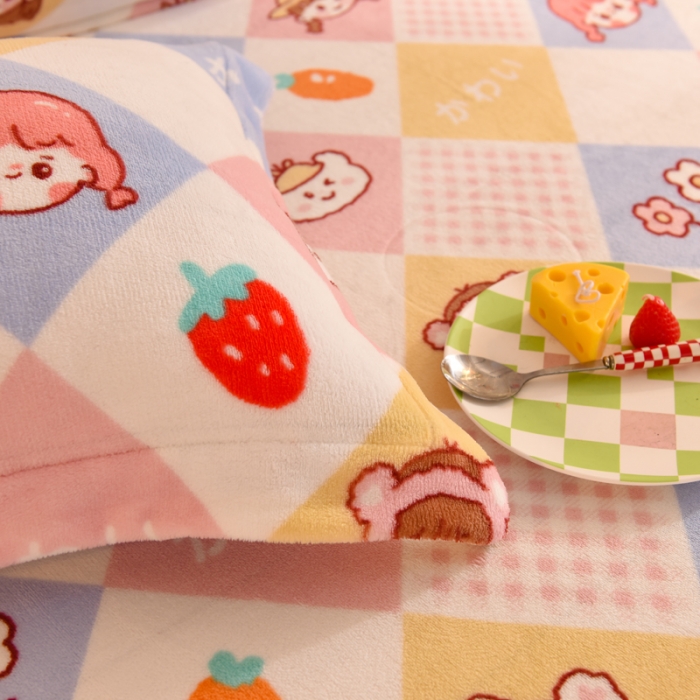 91家纺网 家纺一手货源 找家纺 甜之梦家纺 2025新款印花牛奶绒单品枕套 诗雨恋人