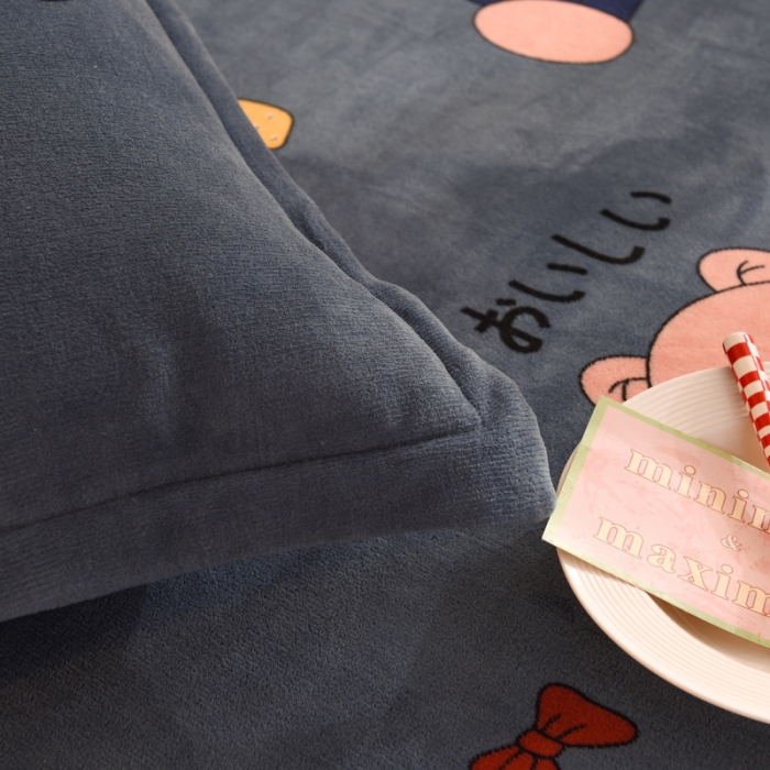 91家纺网 家纺一手货源 找家纺 甜之梦家纺 2025新款印花牛奶绒单品枕套雪花熊