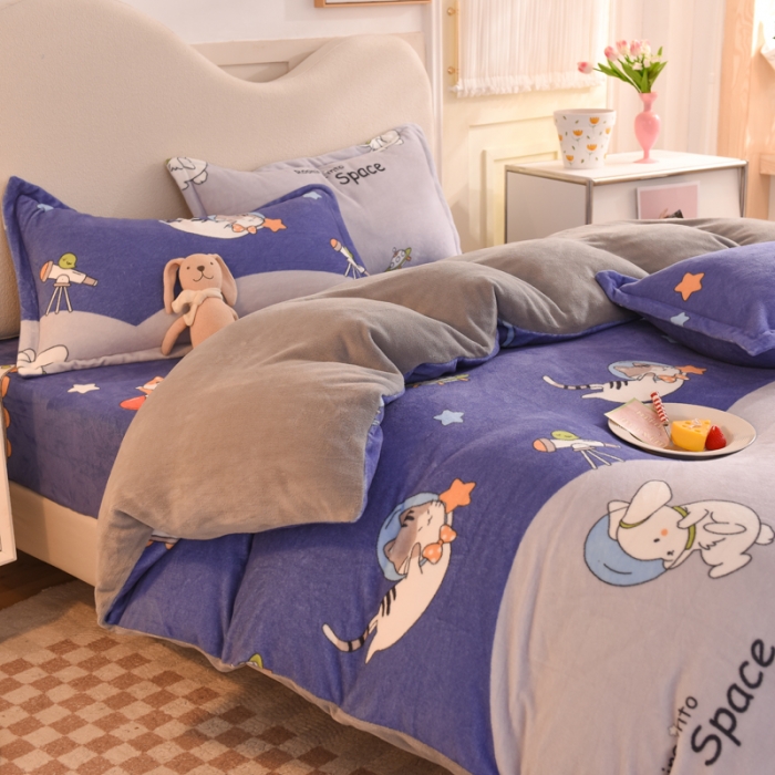 91家纺网 家纺一手货源 找家纺 甜之梦家纺 2025新款印花牛奶绒单品四件套 猫星球