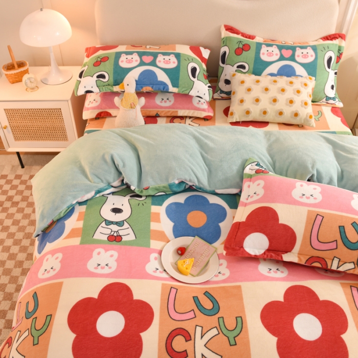 91家纺网 家纺一手货源 找家纺 甜之梦家纺 2025新款印花牛奶绒单品四件套 萌宠跳跳