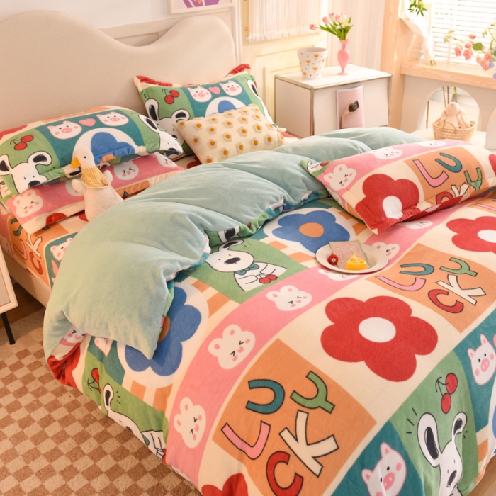 91家纺网 家纺一手货源 找家纺 甜之梦家纺 2025新款印花牛奶绒单品四件套 萌宠跳跳