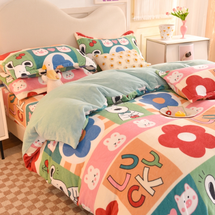 91家纺网 家纺一手货源 找家纺 甜之梦家纺 2025新款印花牛奶绒单品四件套 萌宠跳跳