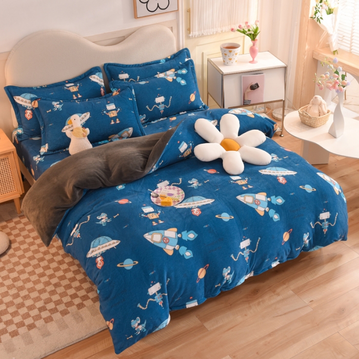 91家纺网 家纺一手货源 找家纺 甜之梦家纺 2025新款印花牛奶绒单品四件套 太空机器人北卡蓝