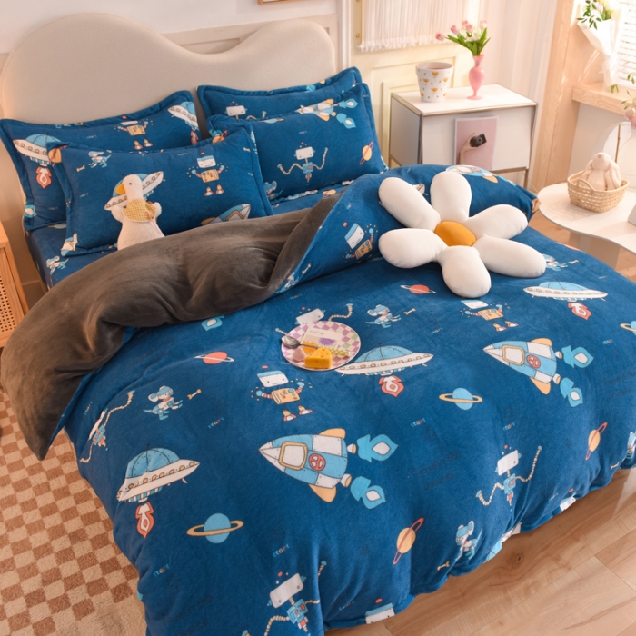 91家纺网 家纺一手货源 找家纺 甜之梦家纺 2025新款印花牛奶绒单品四件套 太空机器人北卡蓝