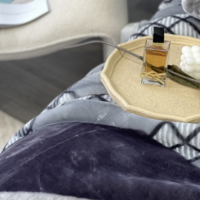91家纺网 家纺一手货源 找家纺 缔缦 2022新款More design毛毯 水柔毯 M-灰色