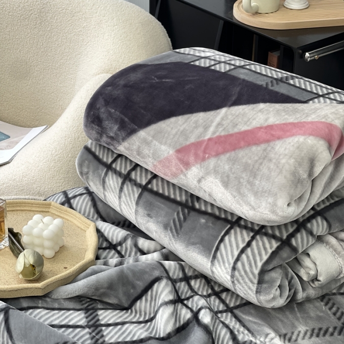 91家纺网 家纺一手货源 找家纺 缔缦 2022新款More design毛毯 水柔毯 M-灰色