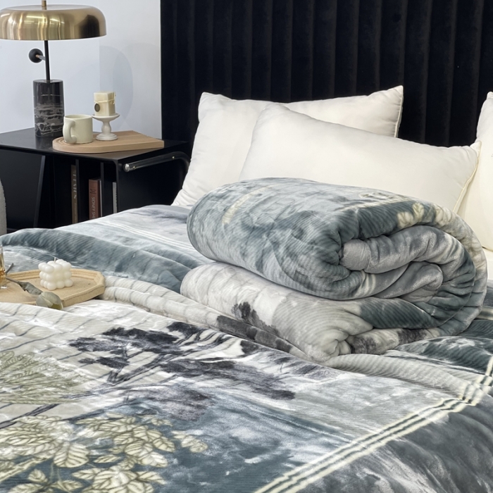 91家纺网 家纺一手货源 找家纺 缔缦 2022新款More design毛毯 水柔毯 灰色