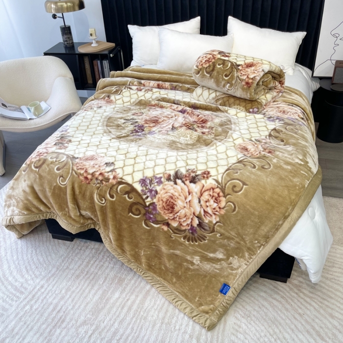 91家纺网 家纺一手货源 找家纺 缔缦 2022新款More design毛毯 水柔毯 卡其