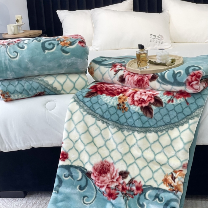 91家纺网 家纺一手货源 找家纺 缔缦 2022新款More design毛毯 水柔毯 水蓝