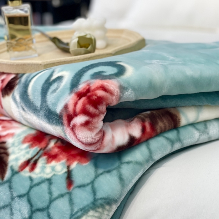 91家纺网 家纺一手货源 找家纺 缔缦 2022新款More design毛毯 水柔毯 水蓝