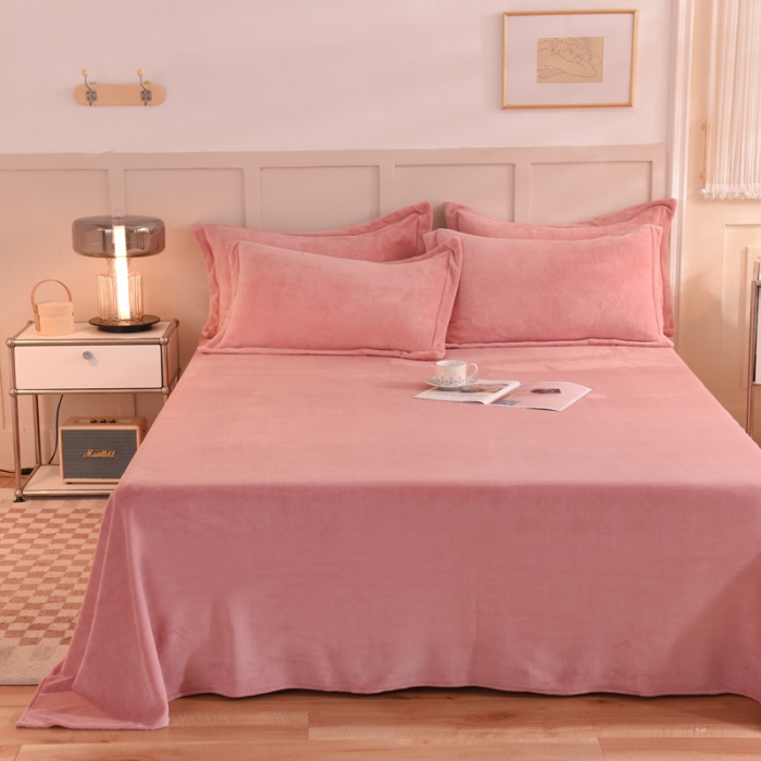 91家纺网 家纺一手货源 找家纺 甜之梦2025牛奶绒纯色拼色单品四件套床单（可定制尺寸） 淡粉加深灰拼色