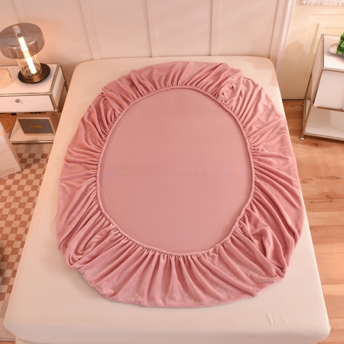 91家纺网 家纺一手货源 找家纺 甜之梦  2025牛奶绒纯色拼色单品四件套床笠（可定制尺寸）淡粉加深灰拼色