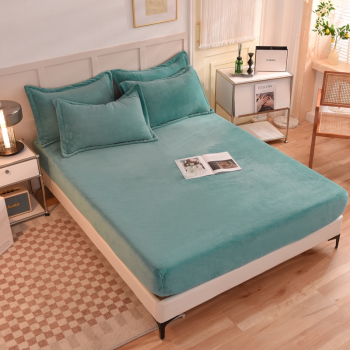 91家纺网 家纺一手货源 找家纺 甜之梦 2025牛奶绒纯色拼色单品四件套床笠（可定制尺寸） 湖绿拼色