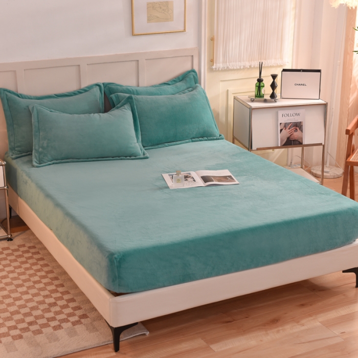 91家纺网 家纺一手货源 找家纺 甜之梦 2025牛奶绒纯色拼色单品四件套床笠（可定制尺寸） 湖绿拼色