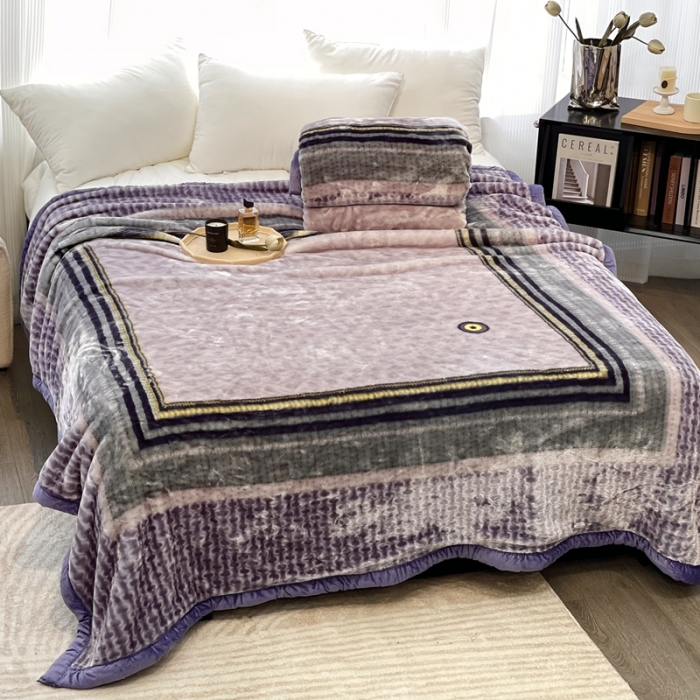 91家纺网 家纺一手货源 找家纺 缔缦 2022新款More design毛毯 天鹅绒毯 紫色