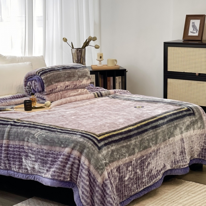 91家纺网 家纺一手货源 找家纺 缔缦 2022新款More design毛毯 天鹅绒毯 紫色