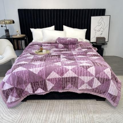 91家纺网 家纺一手货源 找家纺 缔缦 2022新款More design毛毯 兔绒毯 紫色