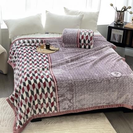 91家纺网 家纺一手货源 找家纺 缔缦 2022新款More design毛毯 云丝毯 菱格