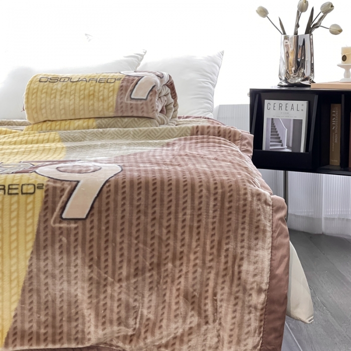 91家纺网 家纺一手货源 找家纺 缔缦 2022新款More design毛毯 云丝毯 1979