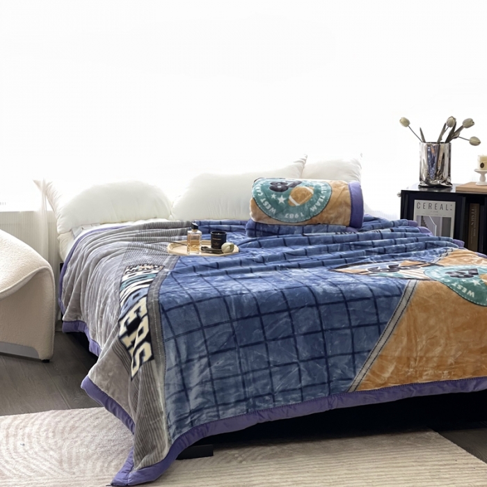 91家纺网 家纺一手货源 找家纺 缔缦 2022新款More design毛毯 云丝毯 英伦蓝