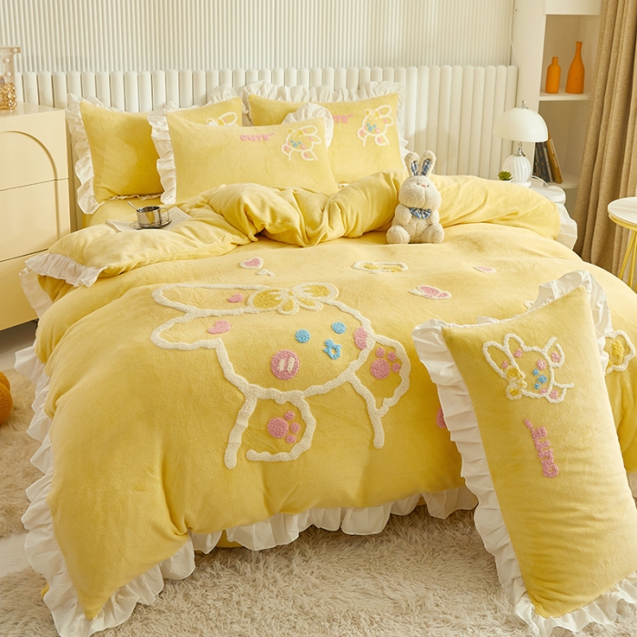 91家纺网 家纺一手货源 找家纺 泉欣新款牛奶绒卡通毛巾绣福兔系列四件套（专版花型） 福兔-黄