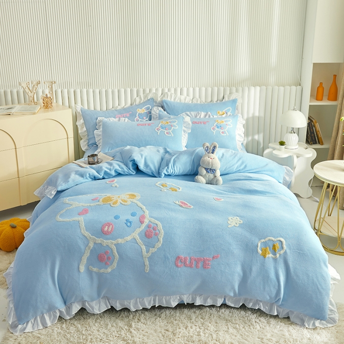 91家纺网 家纺一手货源 找家纺 泉欣新款牛奶绒卡通毛巾绣福兔系列四件套（专版花型） 福兔-蓝