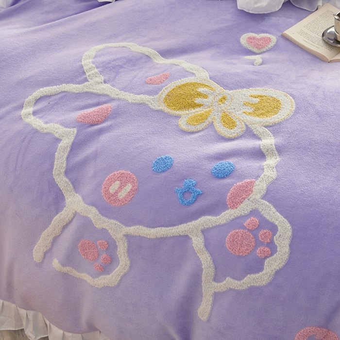 91家纺网 家纺一手货源 找家纺 泉欣新款牛奶绒卡通毛巾绣福兔系列四件套（专版花型） 福兔-紫